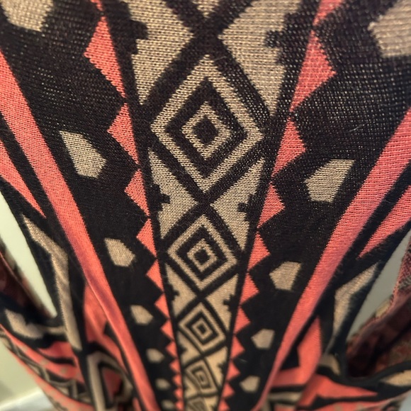 Light knit long vest - Picture 3 of 6